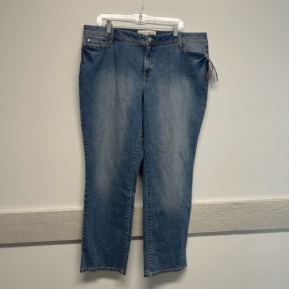 NWT Plus Size Straight Leg Jean 20W - Picture 1 of 7
